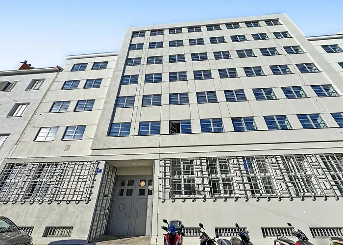 Bauhaus Maisonette - Garten & Terrasse فيينا